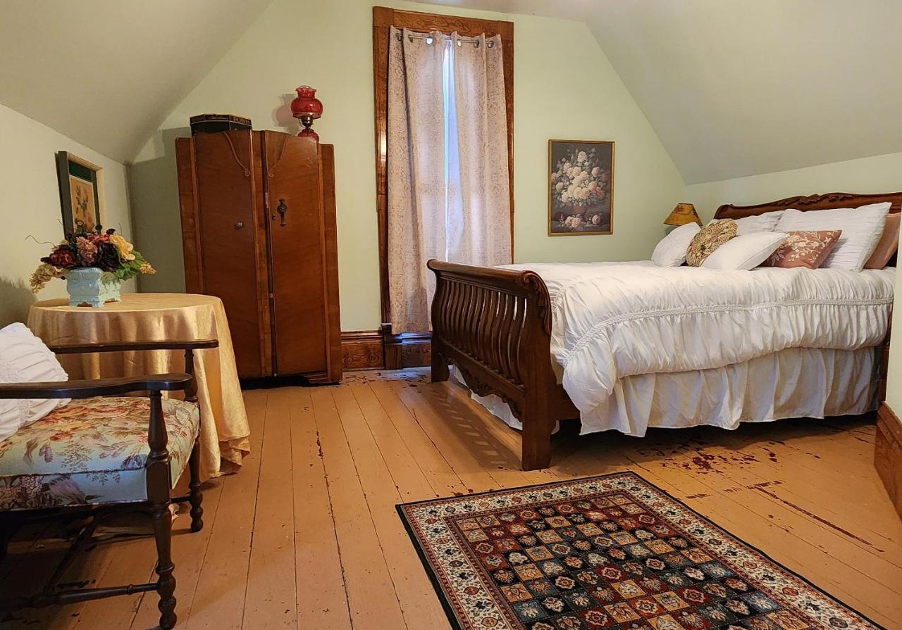 The Carson House Bed & Breakfast Bed & Breakfast Pittsburg Exterior photo