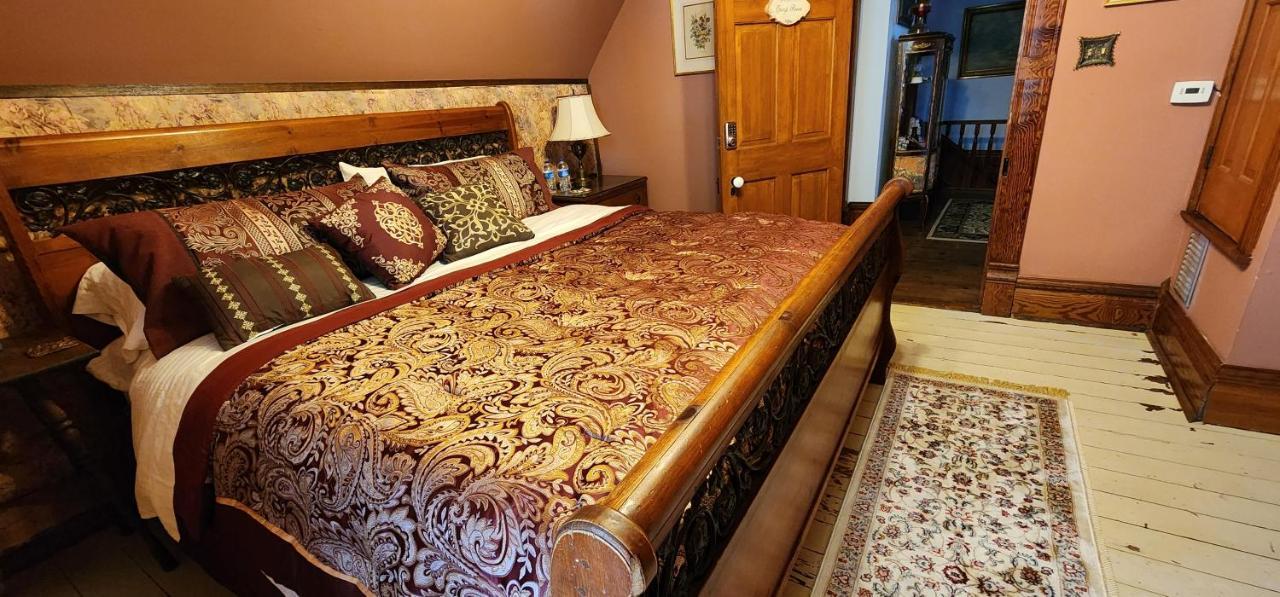 The Carson House Bed & Breakfast Bed & Breakfast Pittsburg Exterior photo